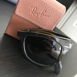 Wayfarer folding classic RAY-BAN sunglasses
